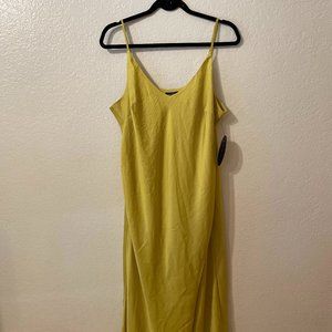 NWT Scoop Midi Mustard Silky Dress with Slit - Size XL